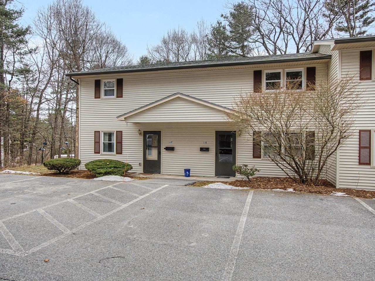 86 Pinecrest Drive, Unit 11 E