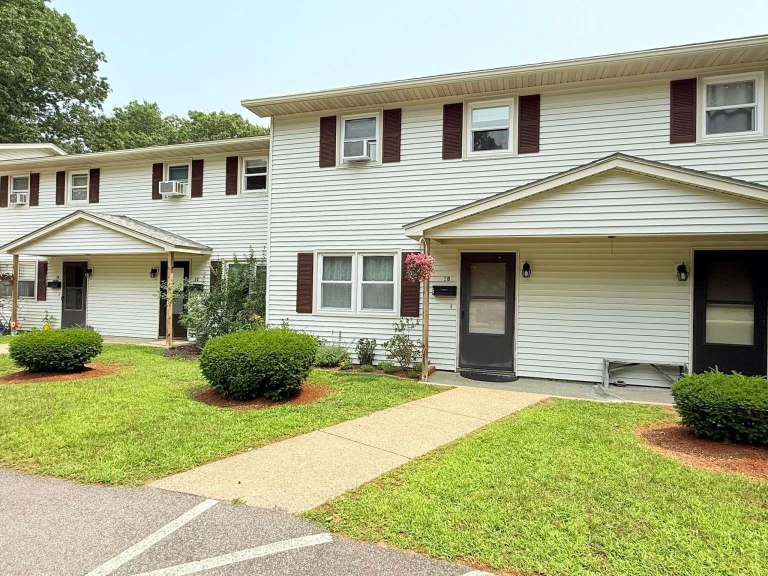 86 Pinecrest Drive, Unit 1B
