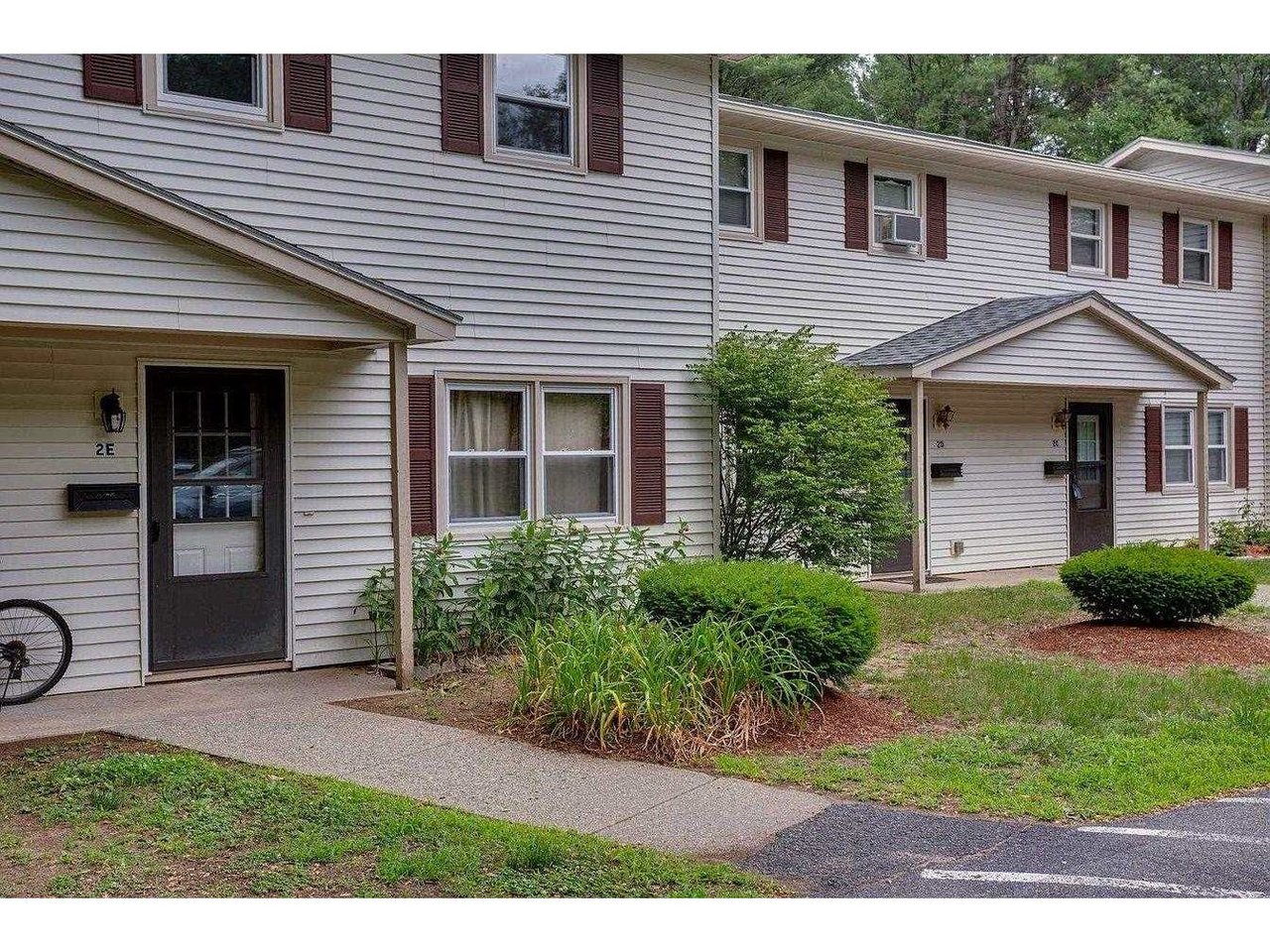 86 Pinecrest Drive, Unit 2C