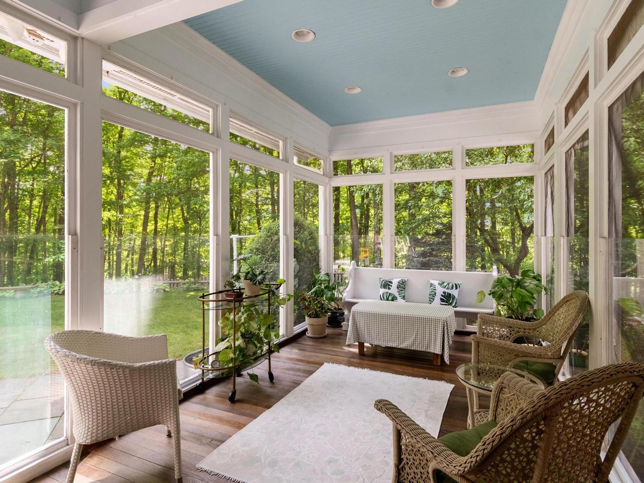 Lovely Screened Porch