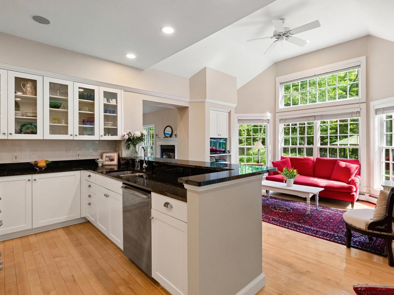 Wonderful, Open Floor Plan