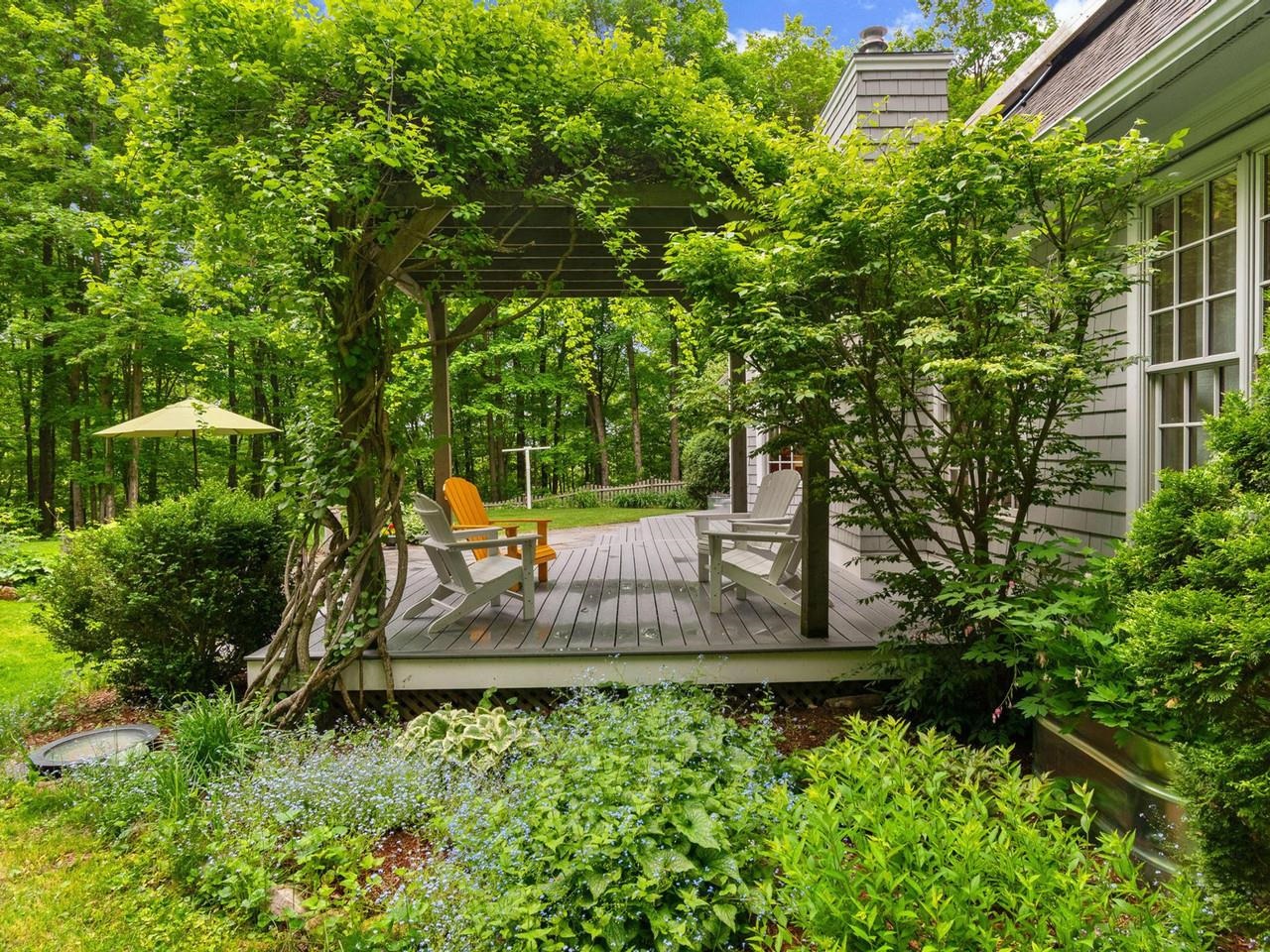 Stunning Pergola