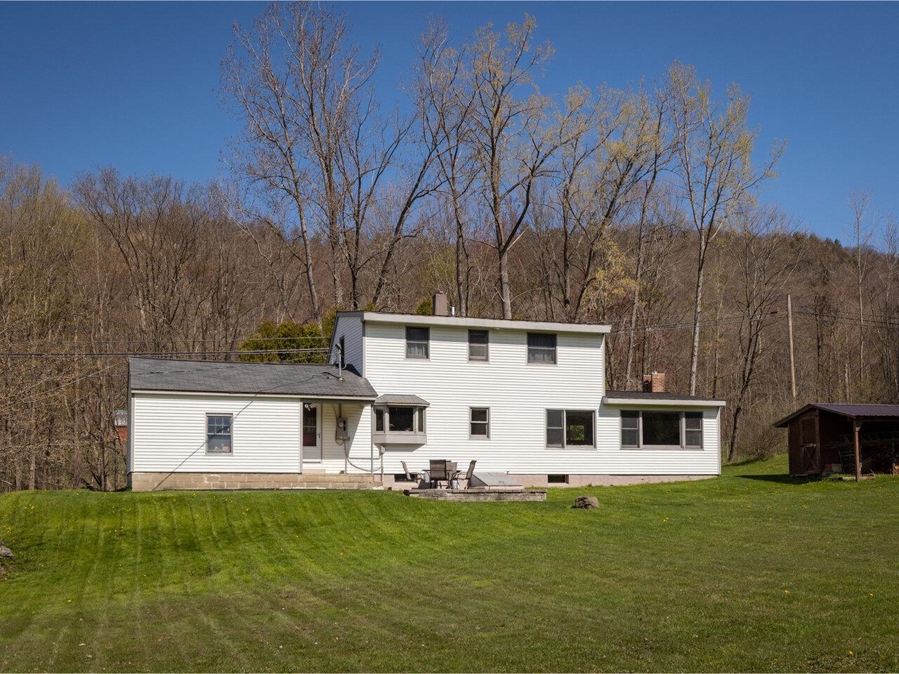 862 Pond Road