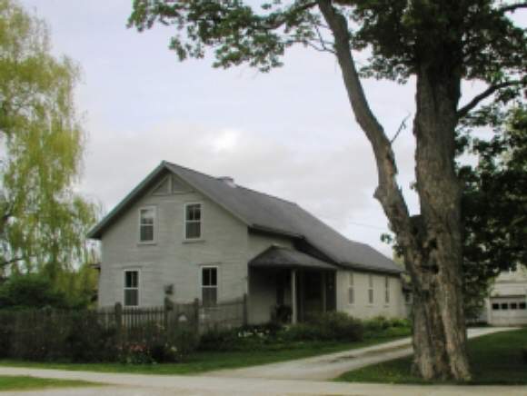 863 Falls Rd