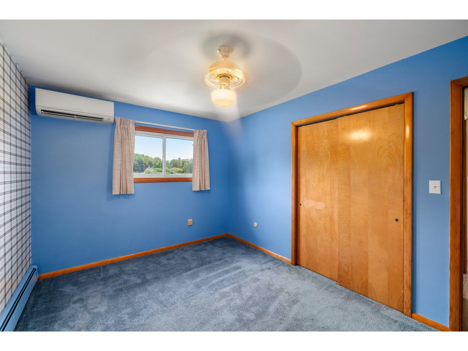 863 Perry Hill Road