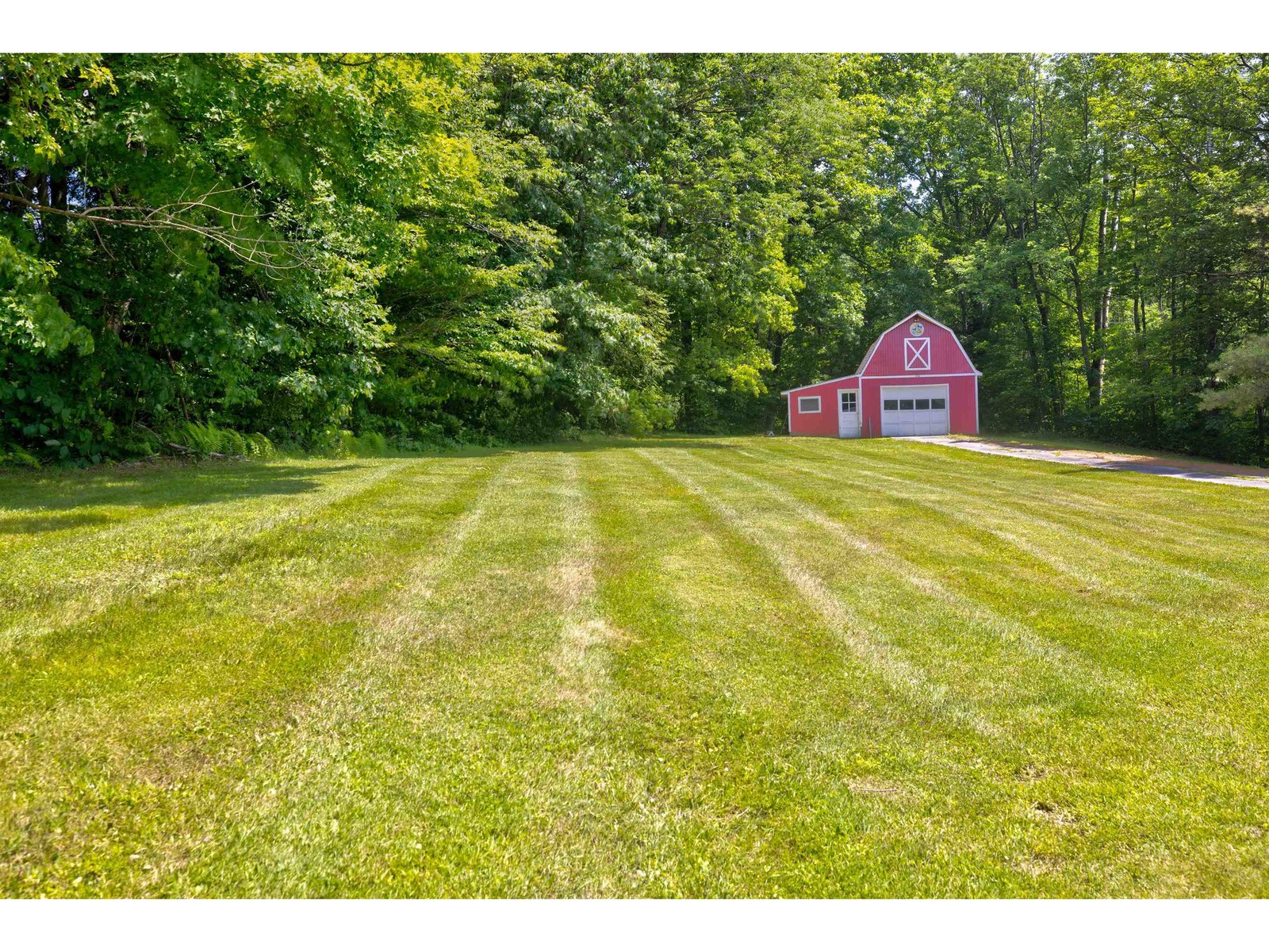 863 Perry Hill Road