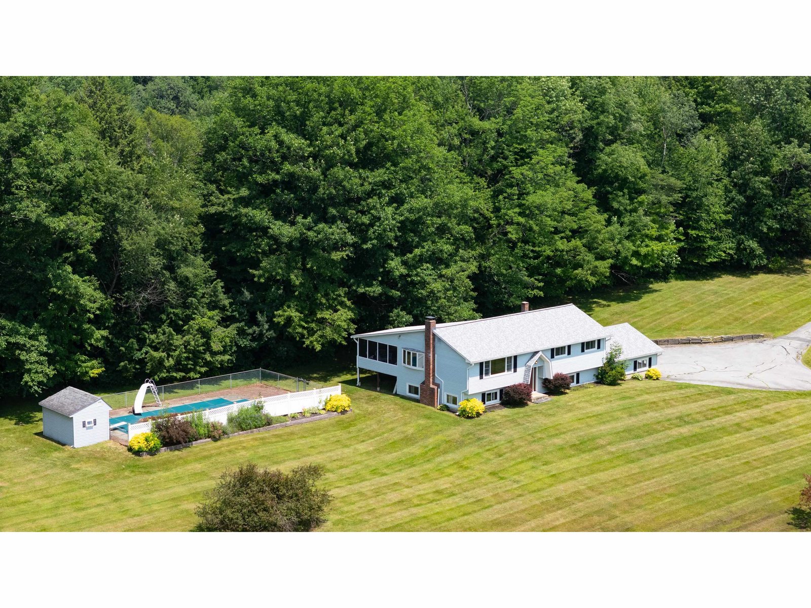 863 Perry Hill Road