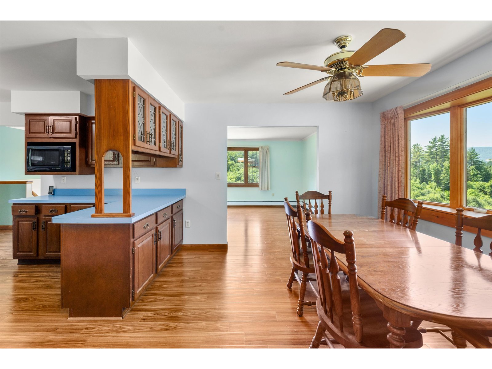 863 Perry Hill Road
