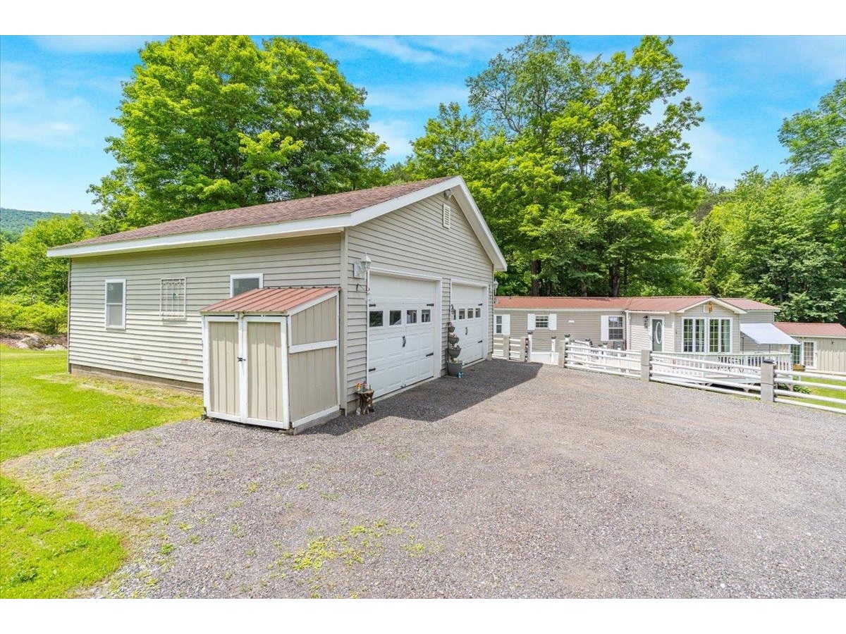 8642 Main Road