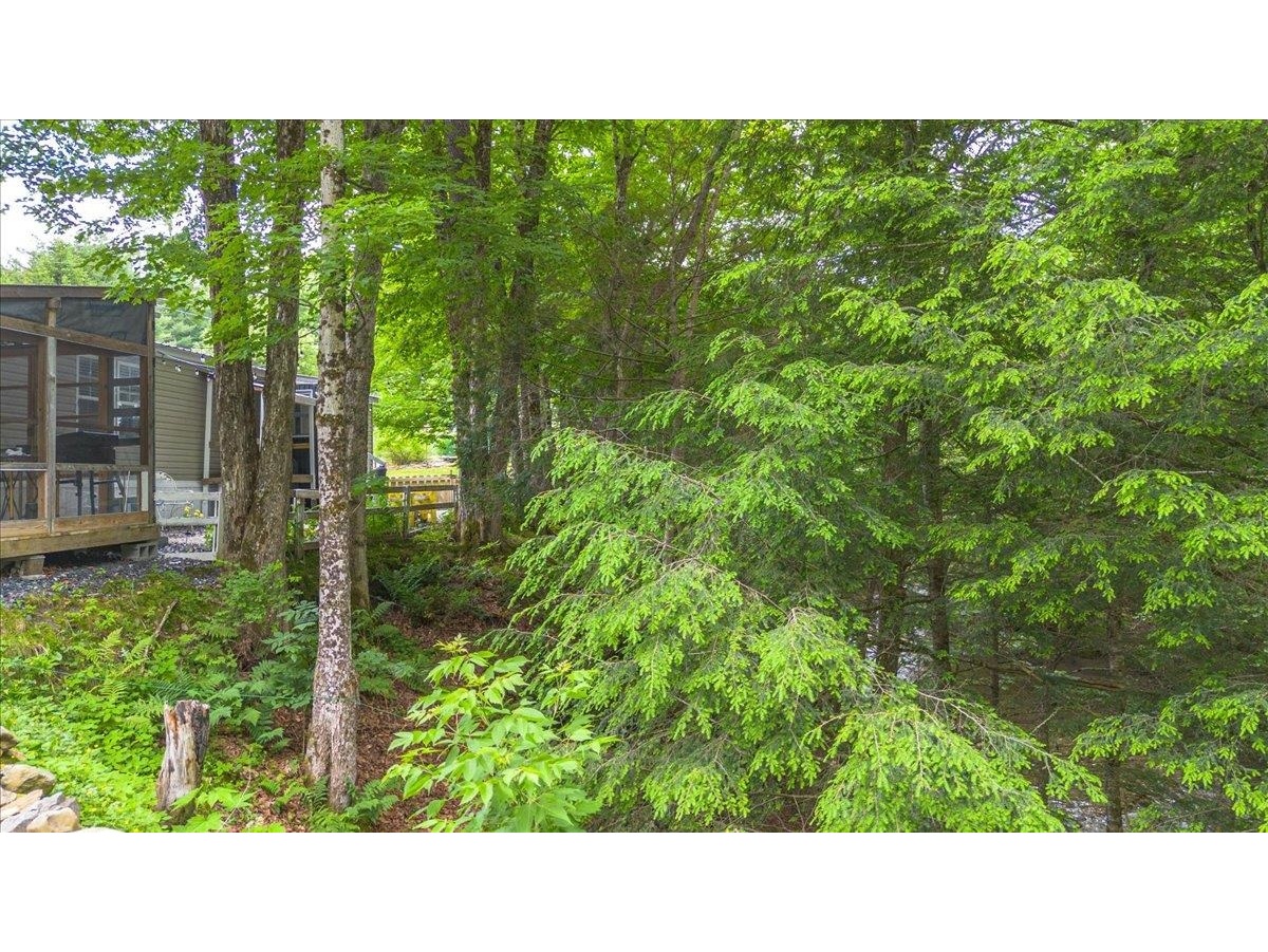 8642 Main Road
