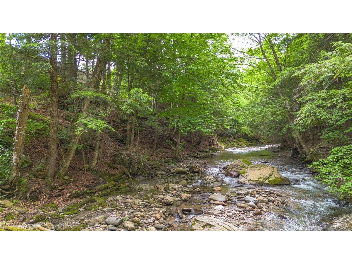 8642 Main Road