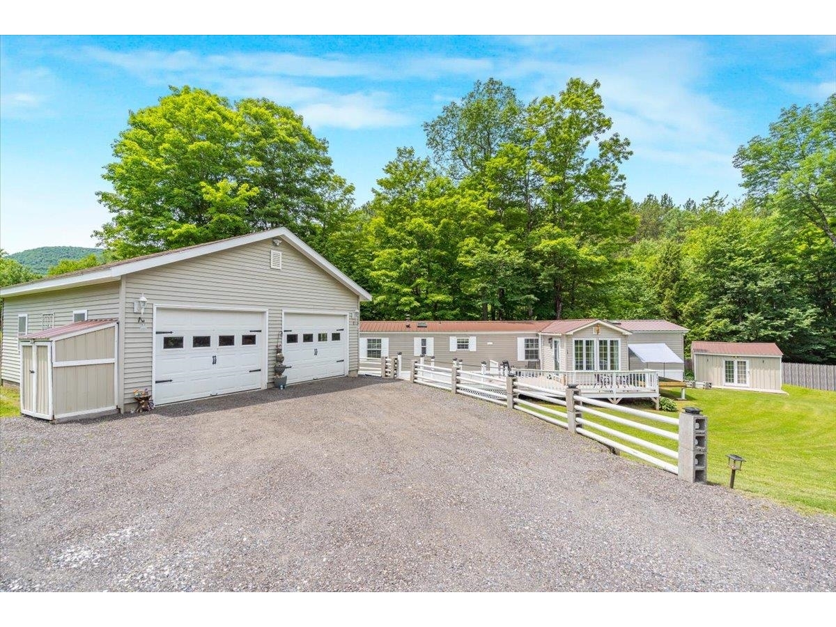 8642 Main Road