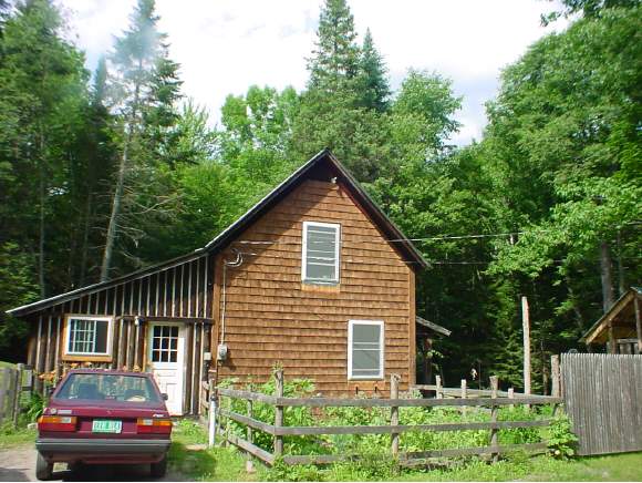 868 Oxbow Road