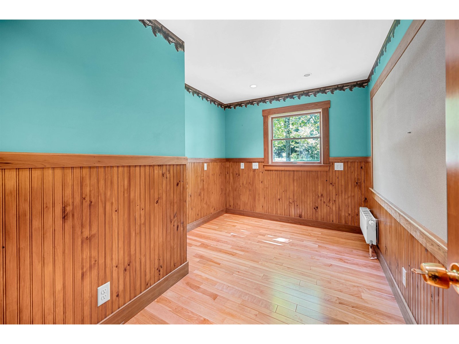 87 Bailey Pond Road