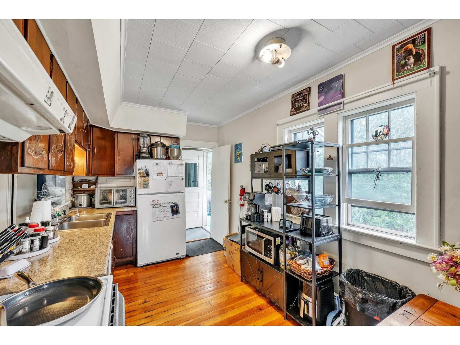87 Currier Street