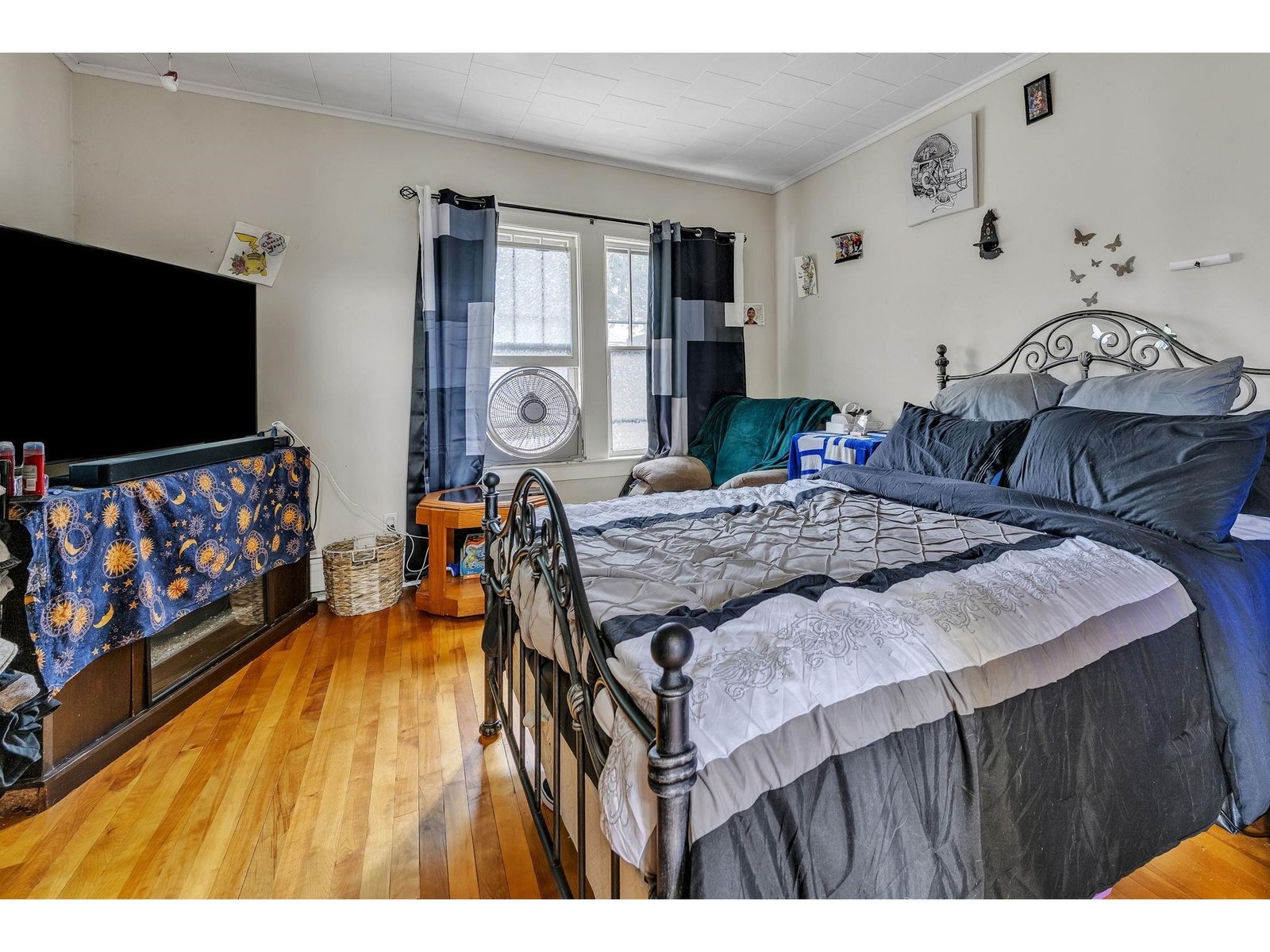 87 Currier Street