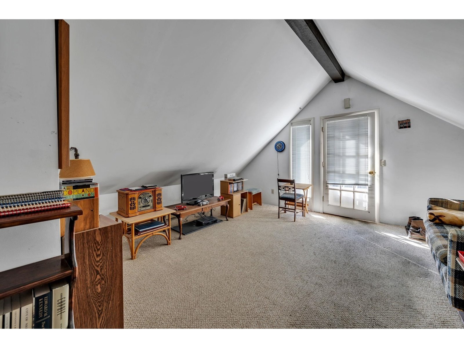 87 Currier Street