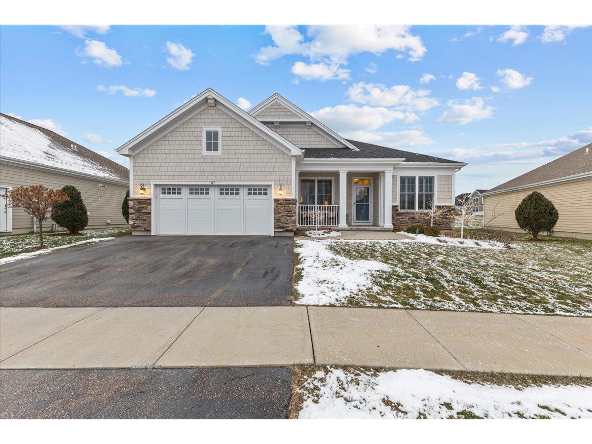 87 Dunmore Lane