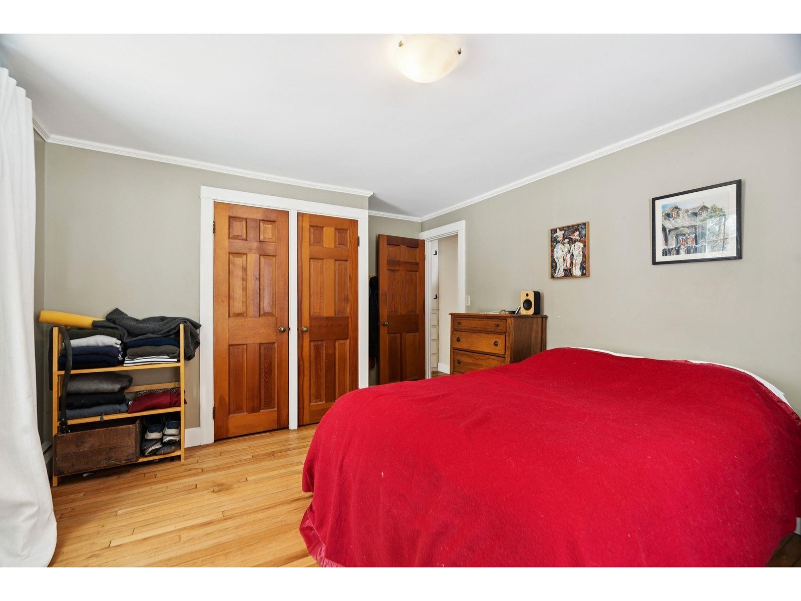 87 Fairground Road