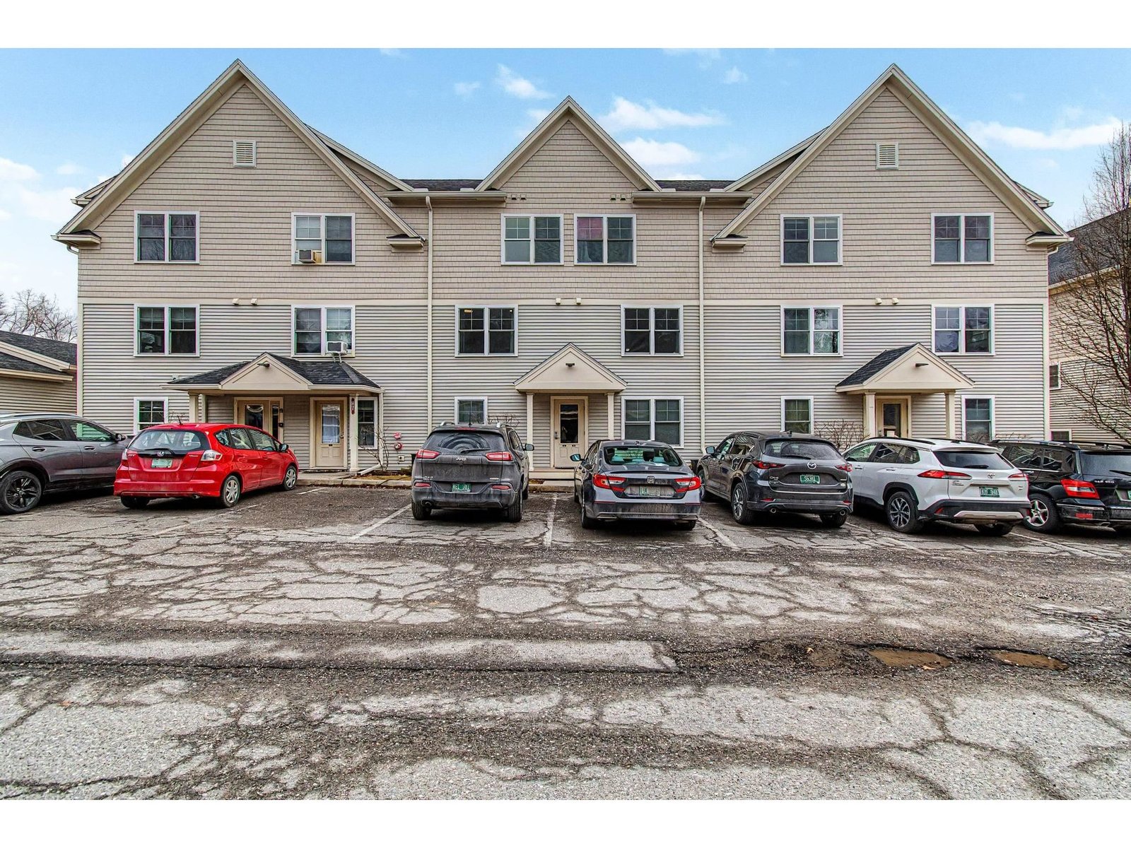 87 John Fay Road, Unit 307
