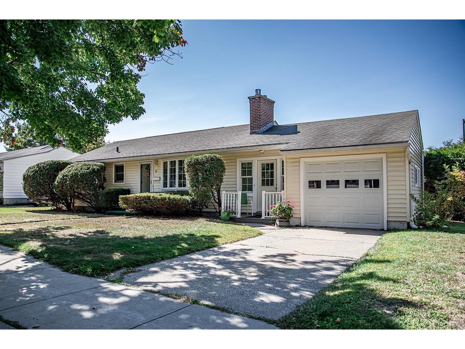 87 Linden Terrace