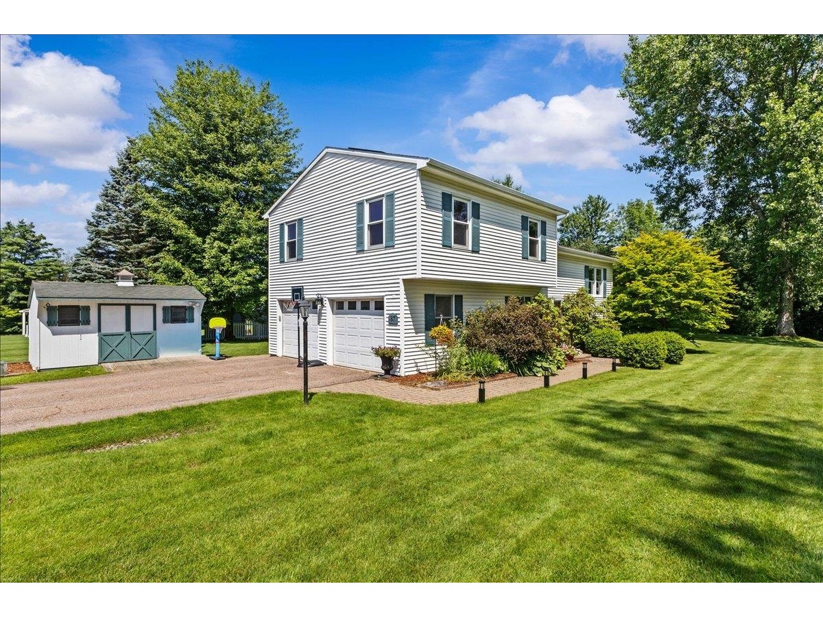 87 Morgan Parkway