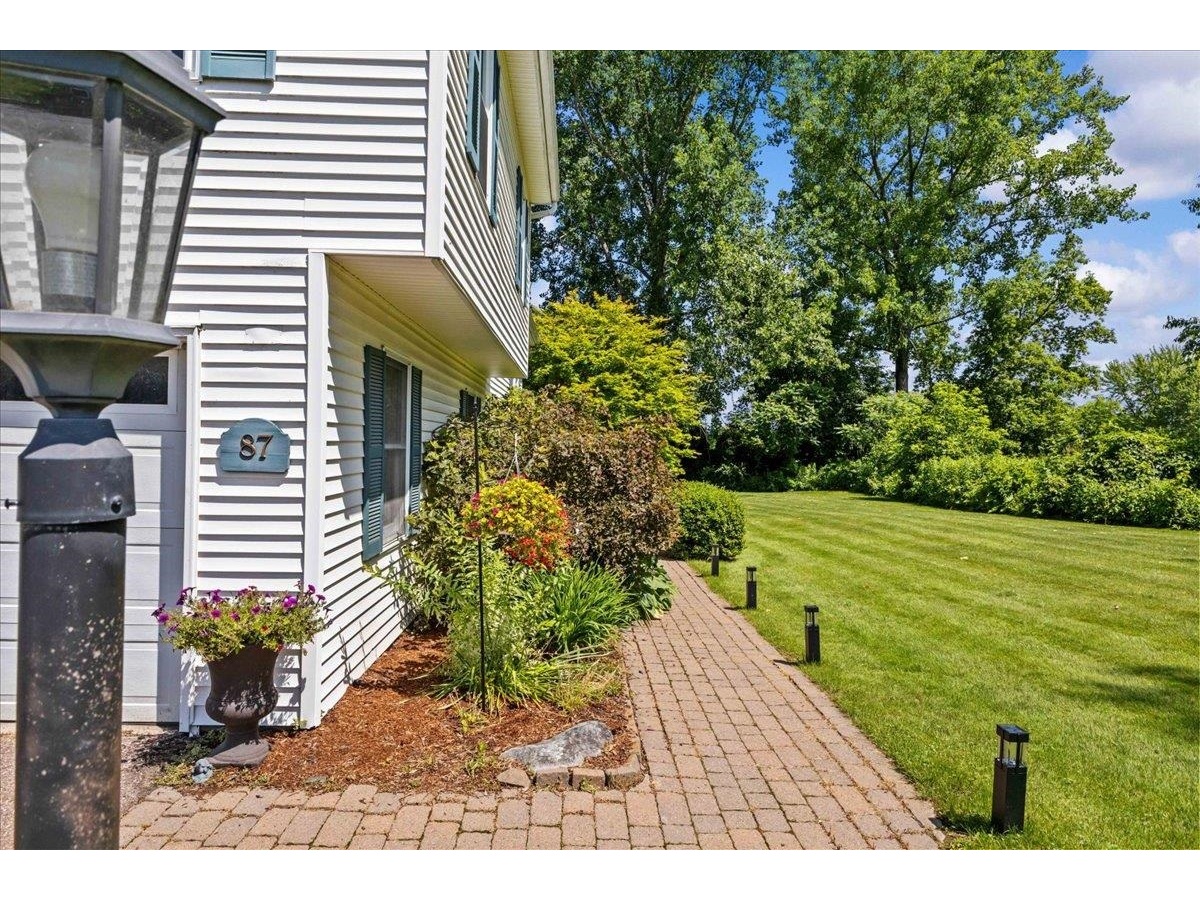 87 Morgan Parkway
