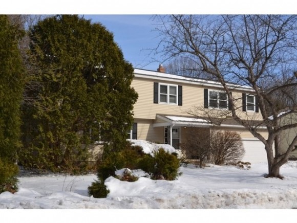 87 Richmond Drive