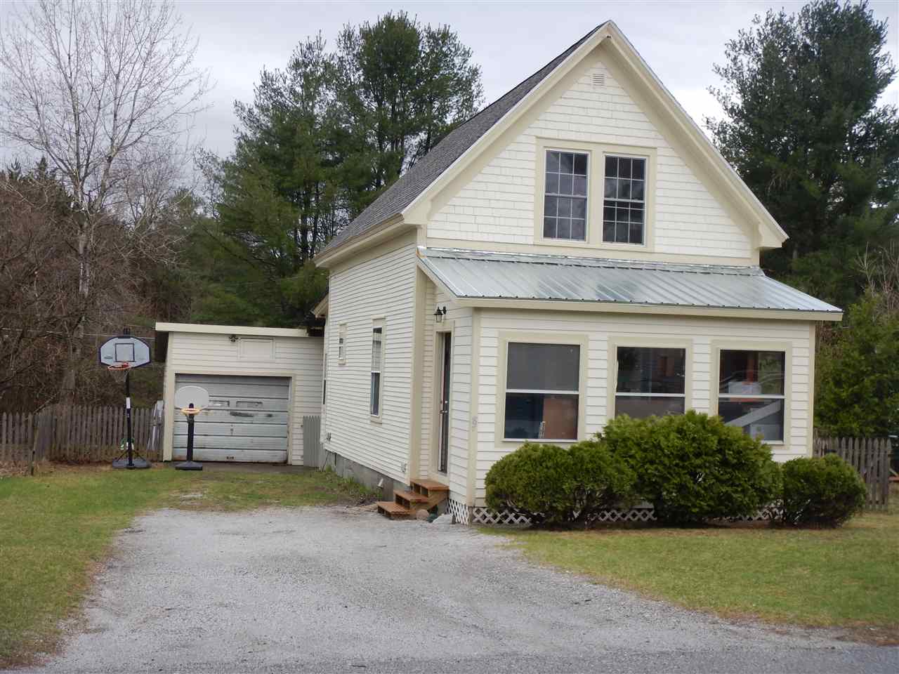 87 School Street
