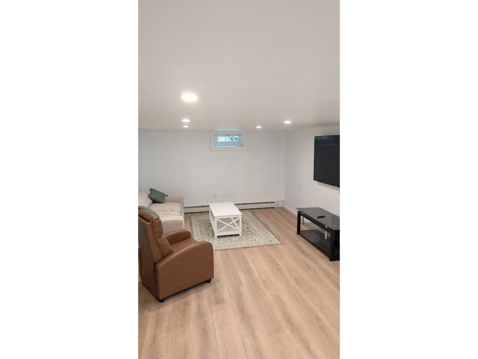 87 Shore Road