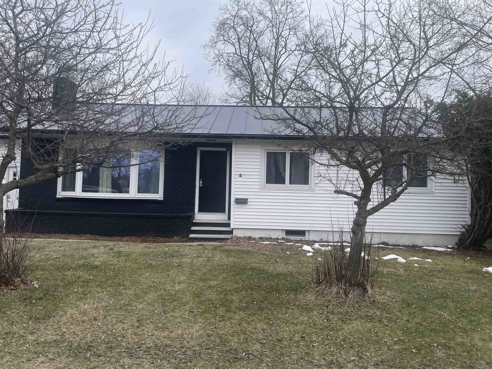 87 Shore Road