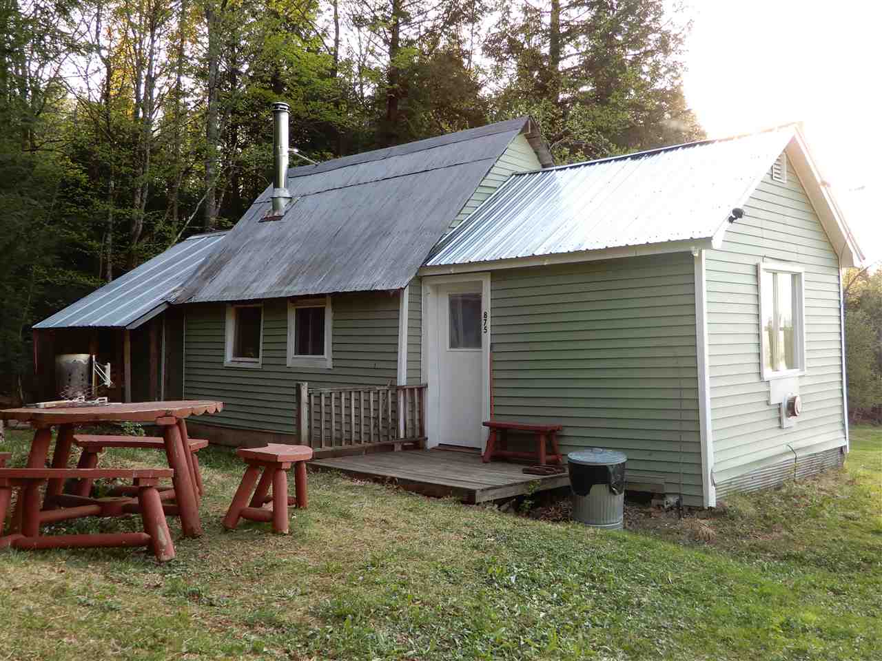 875 Kittredge Road