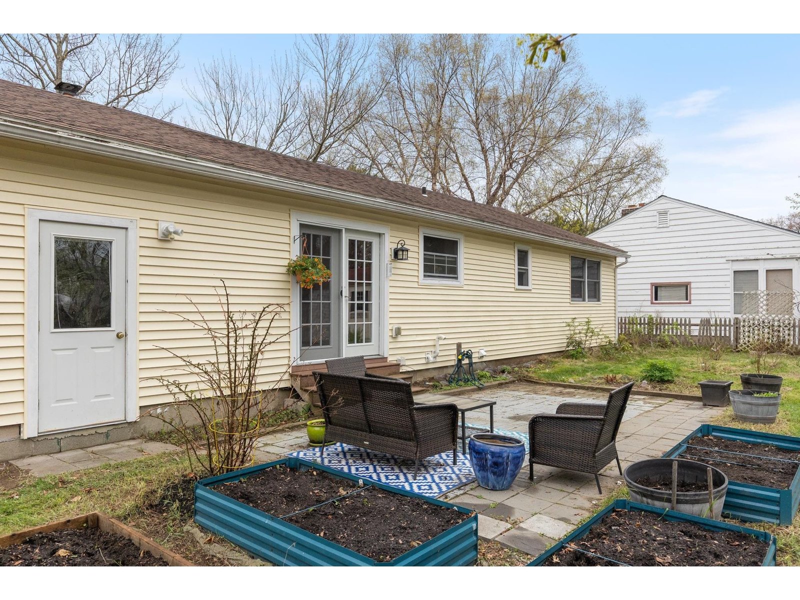 88 Cross Parkway