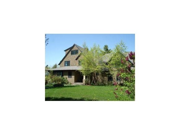 88 Eustace Lane