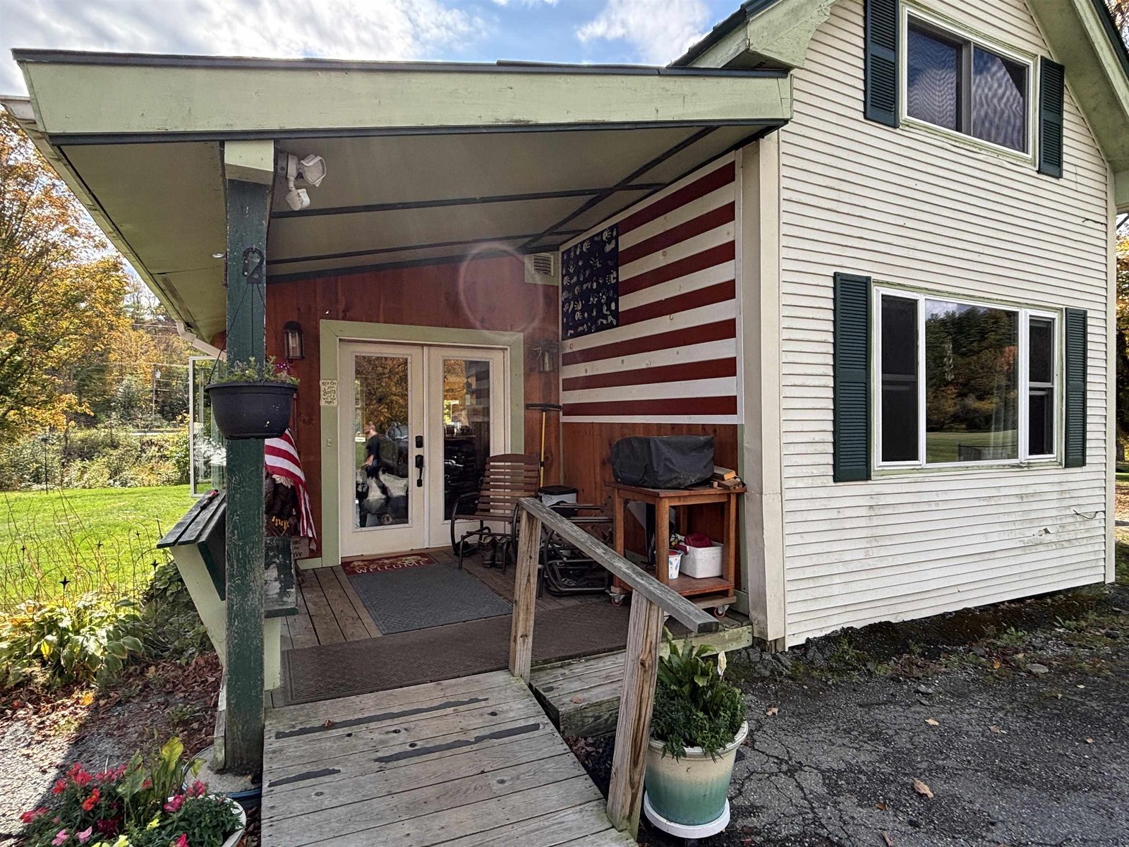 88 Gillen Avenue