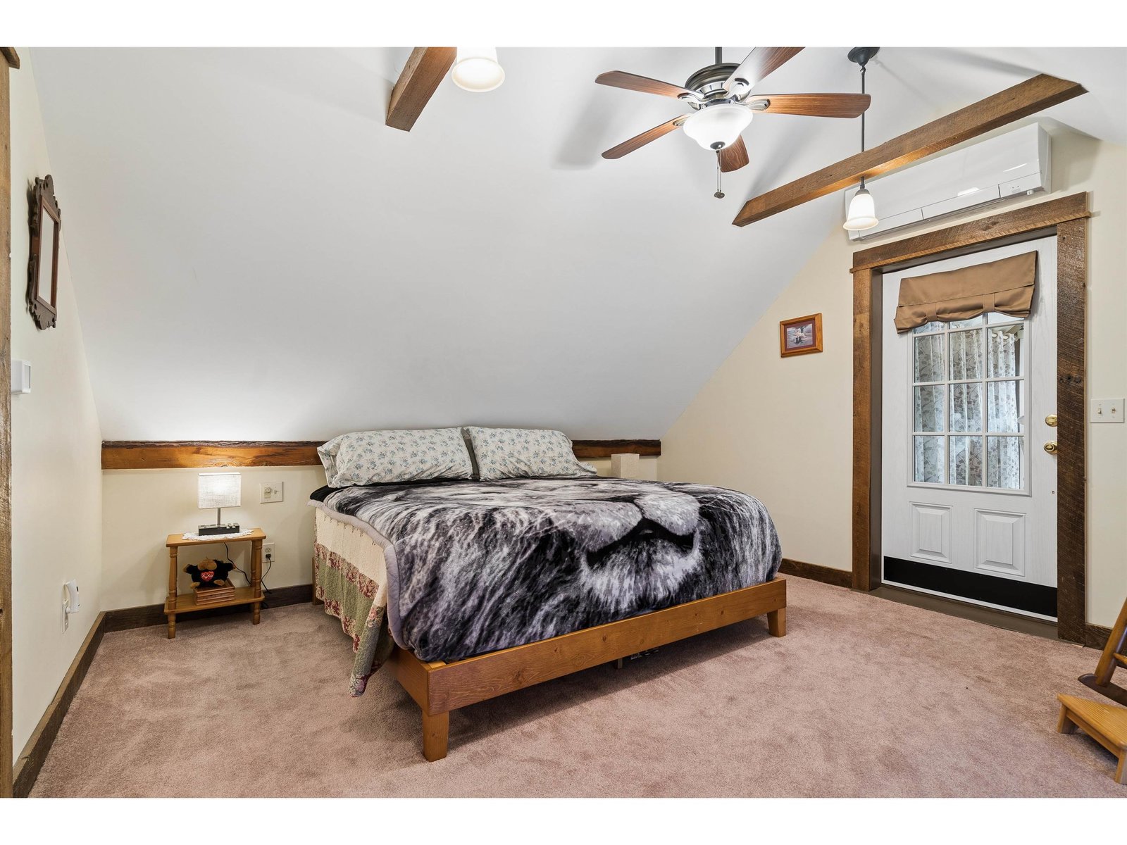 Second floor bonus room