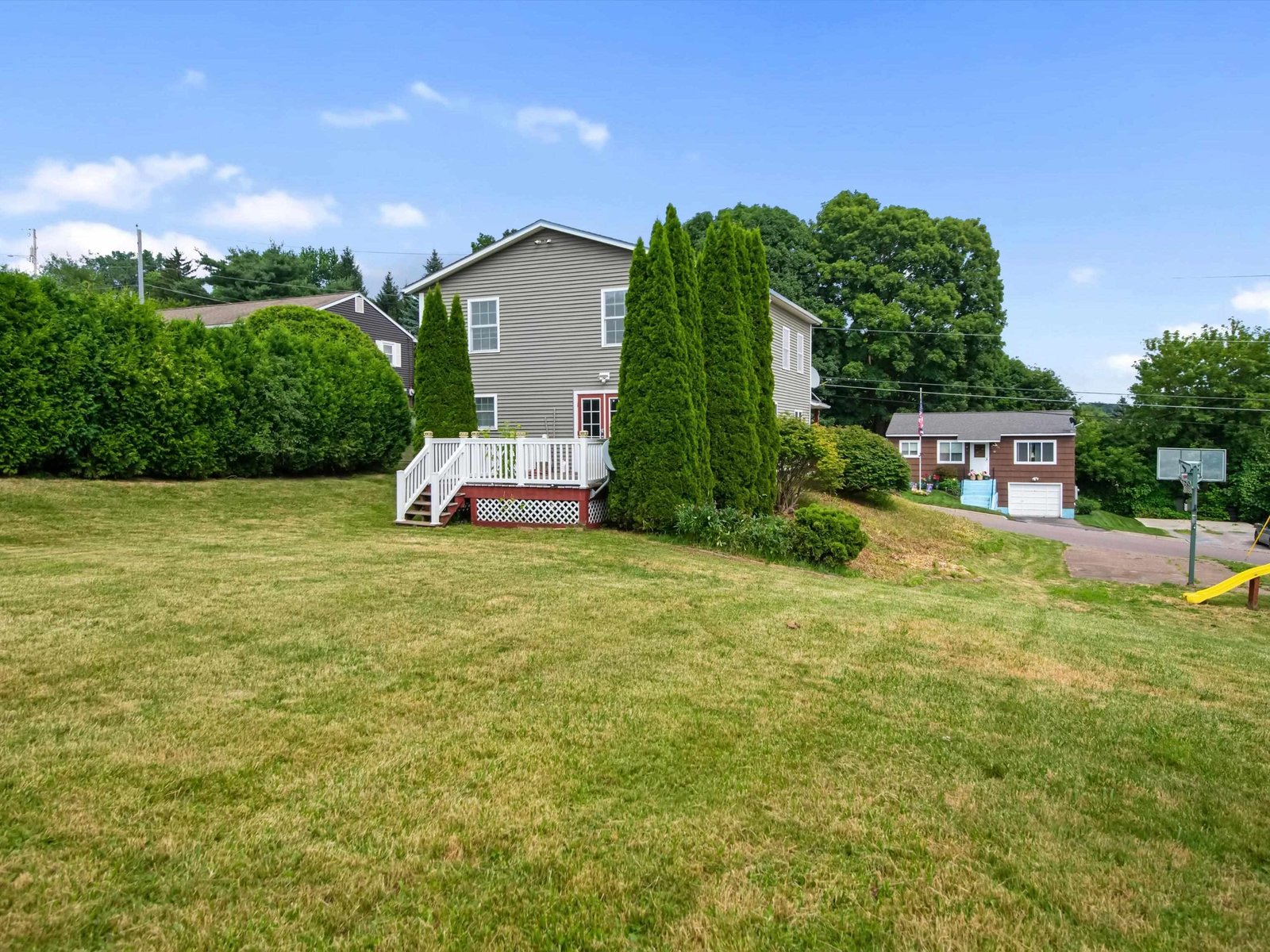 88 Leclair Street