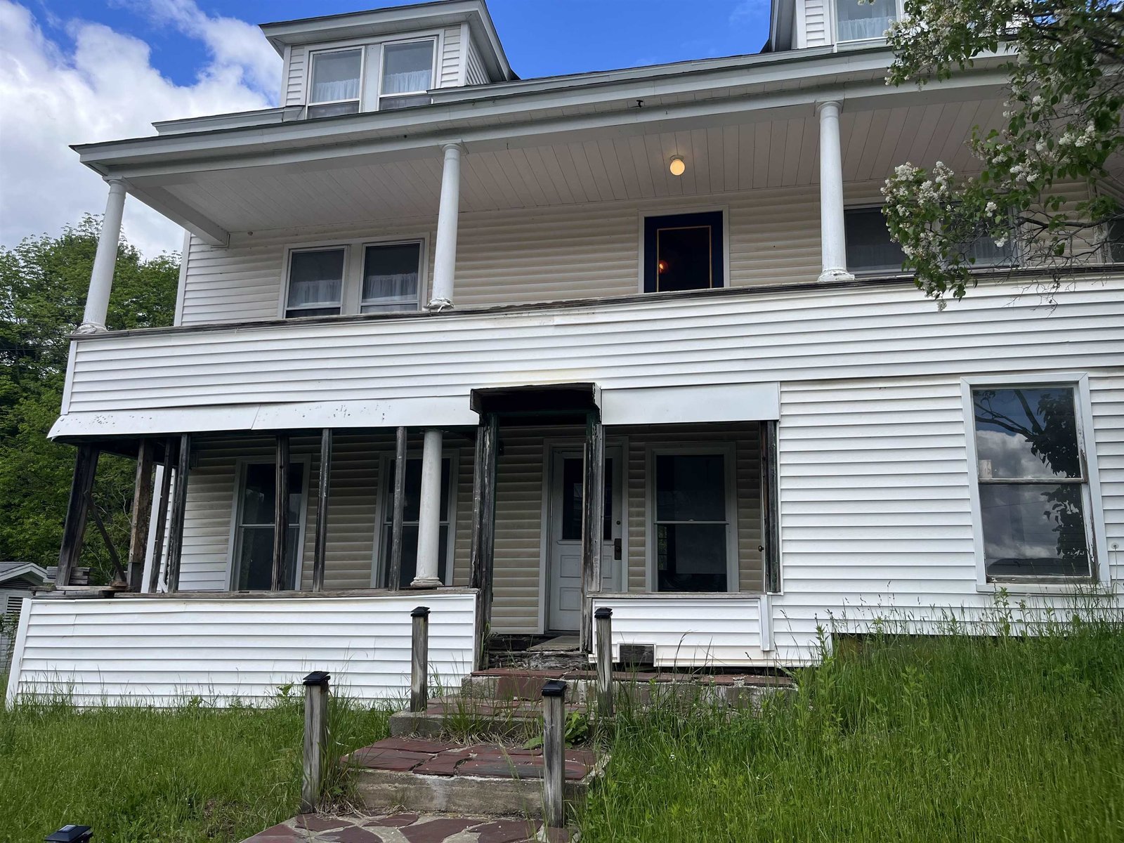 88 Mill Hill