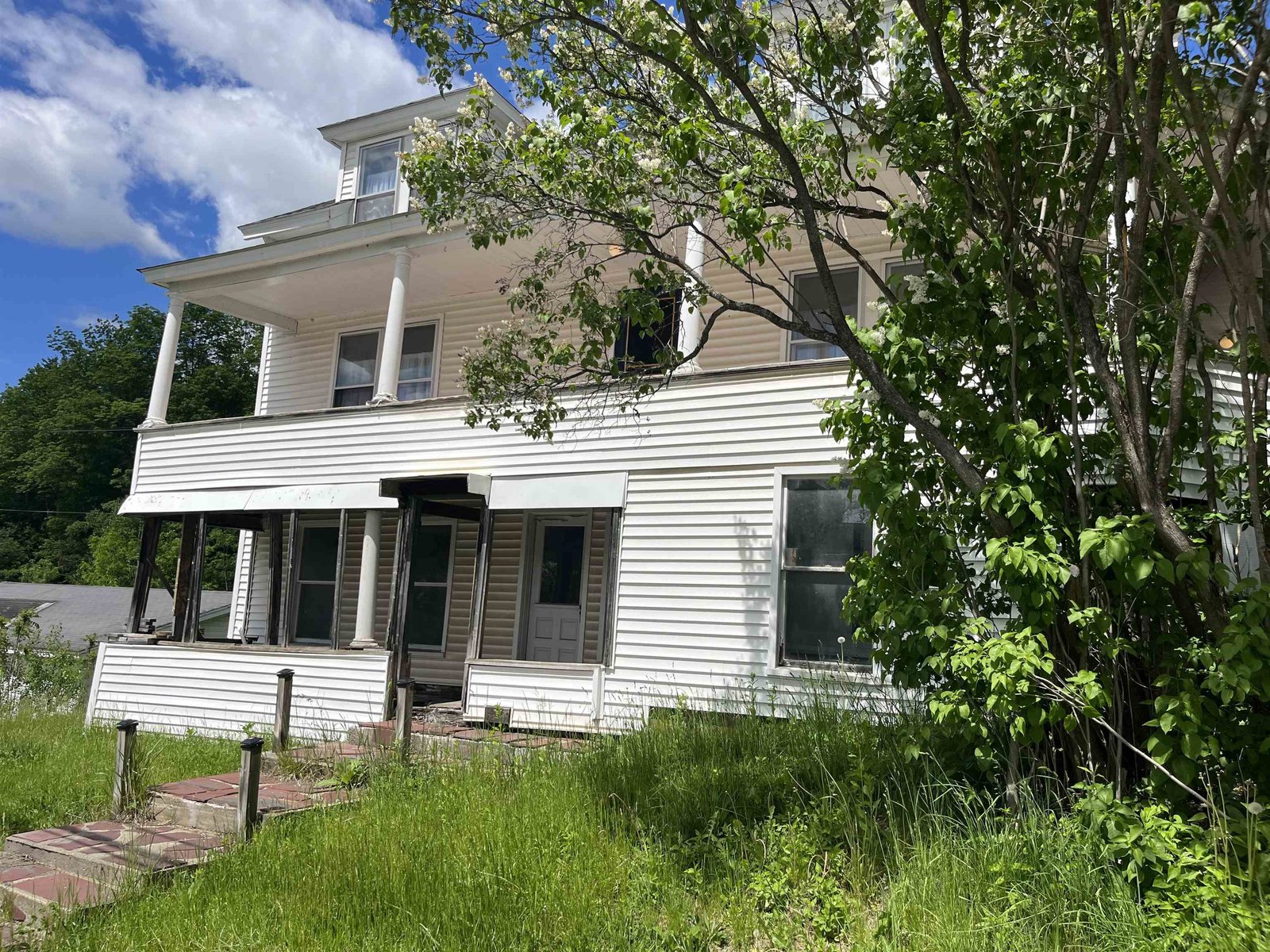 88 Mill Hill