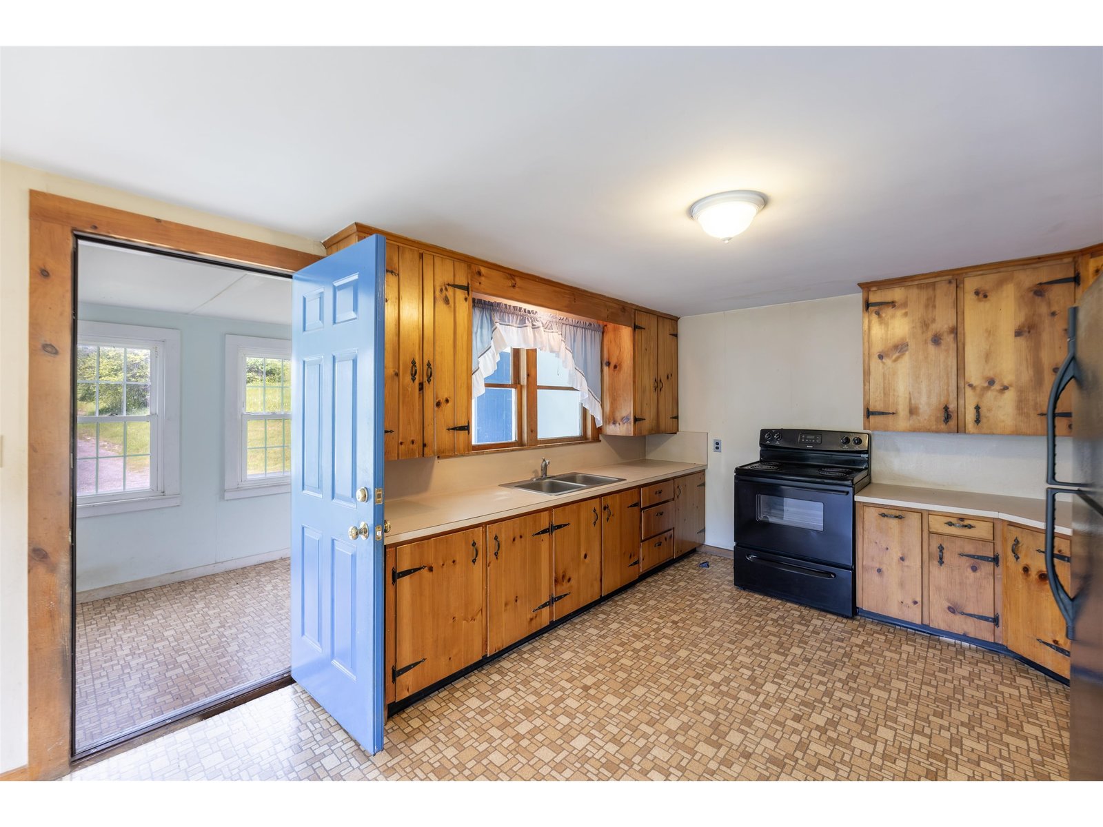 88 Van Dyke Road