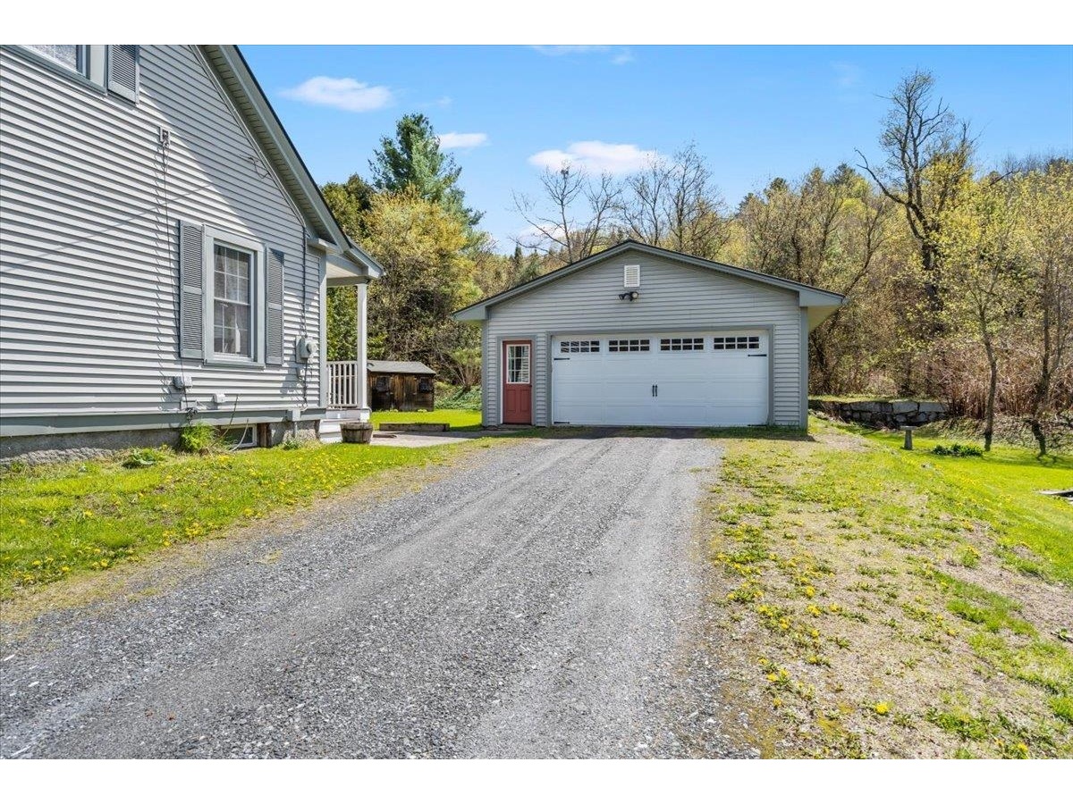 880 South Barre Road