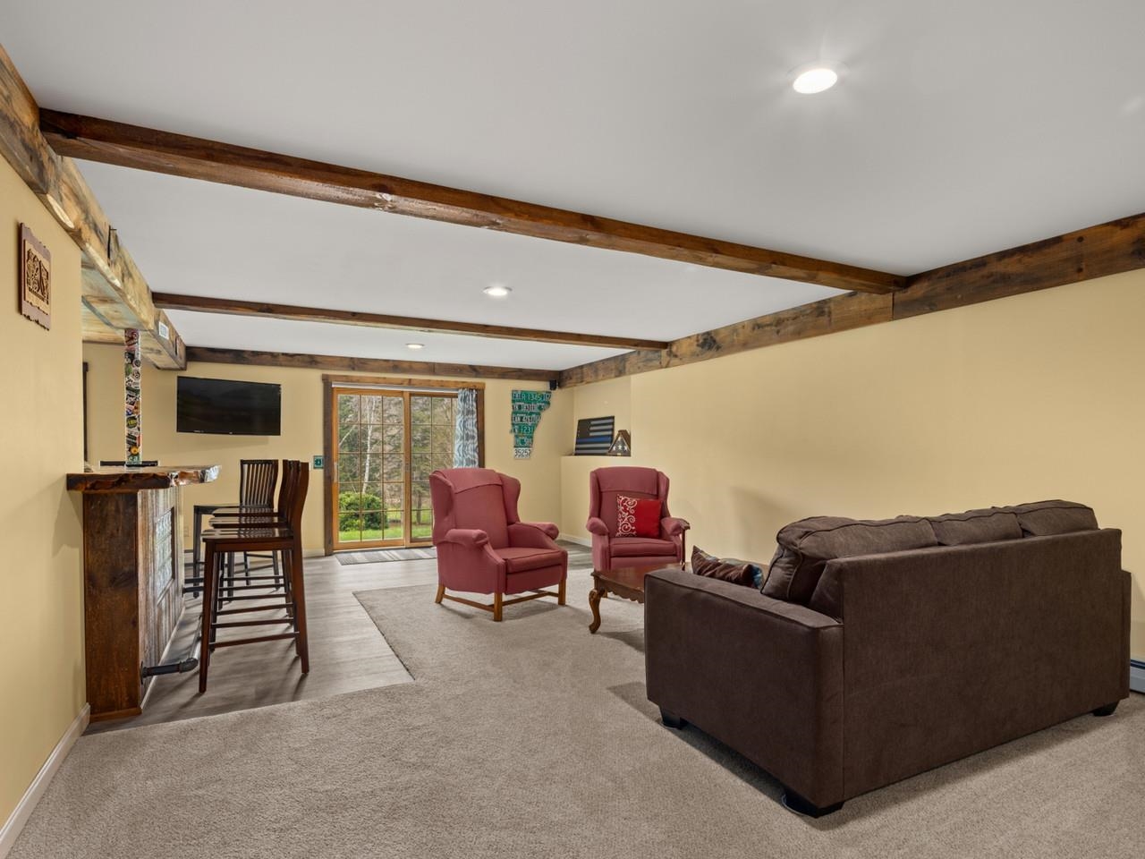 880 Stonefence Road