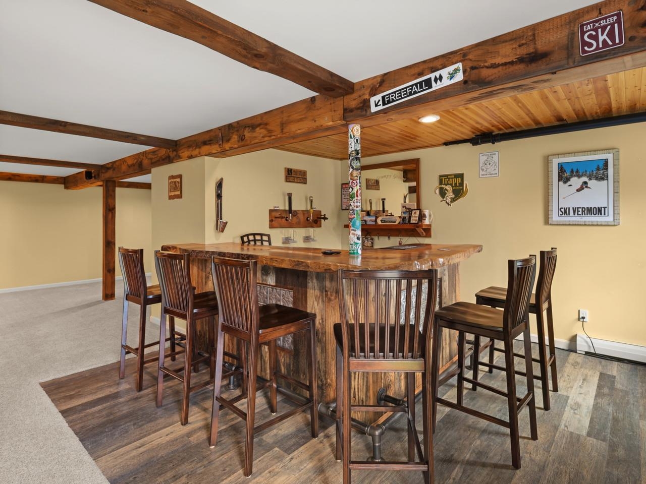 880 Stonefence Road