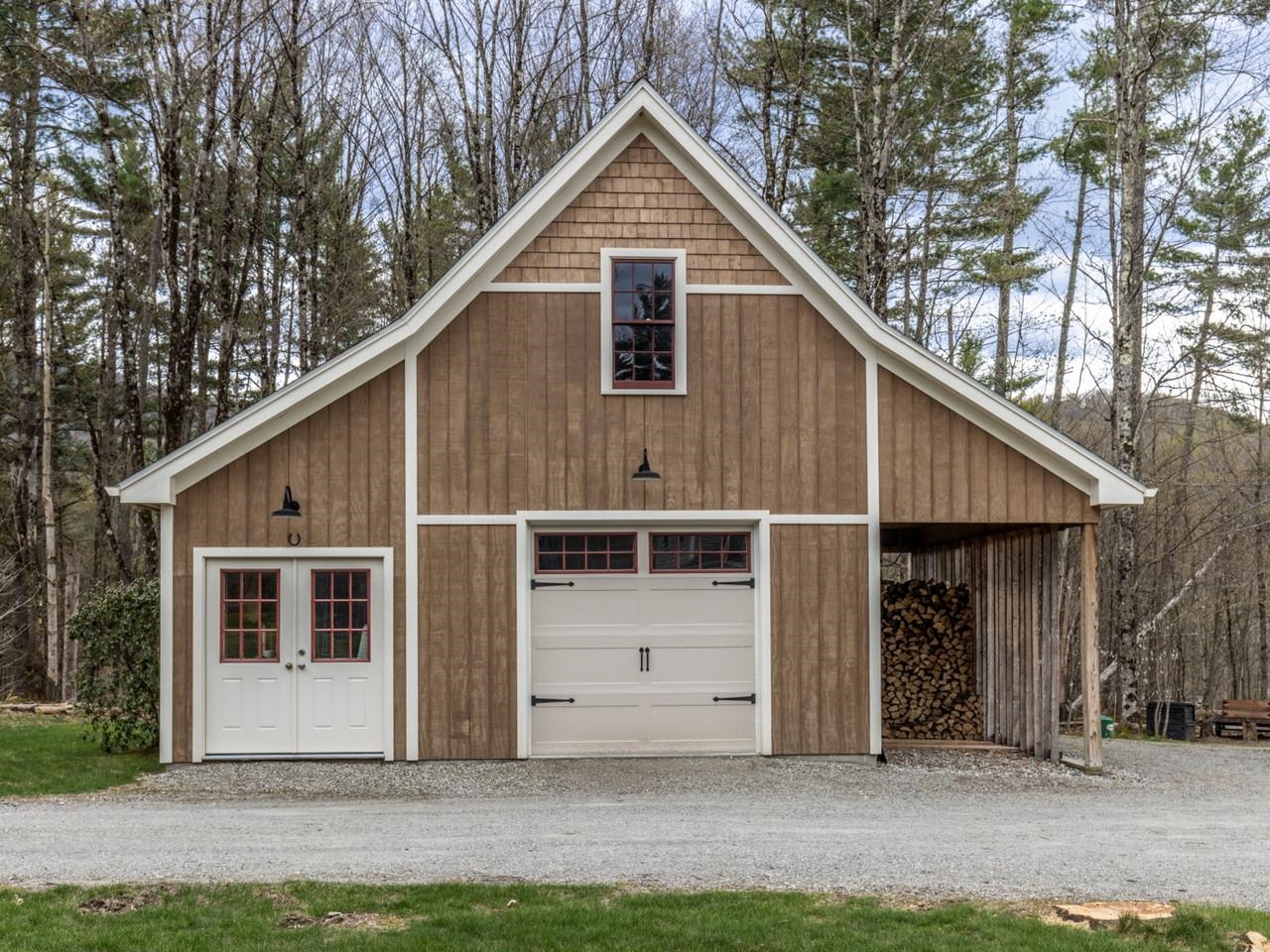 880 Stonefence Road
