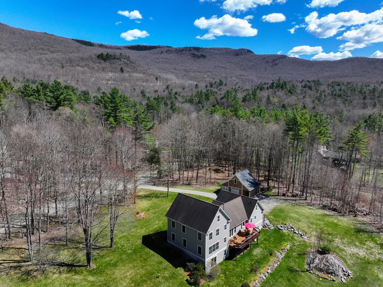 880 Stonefence Road