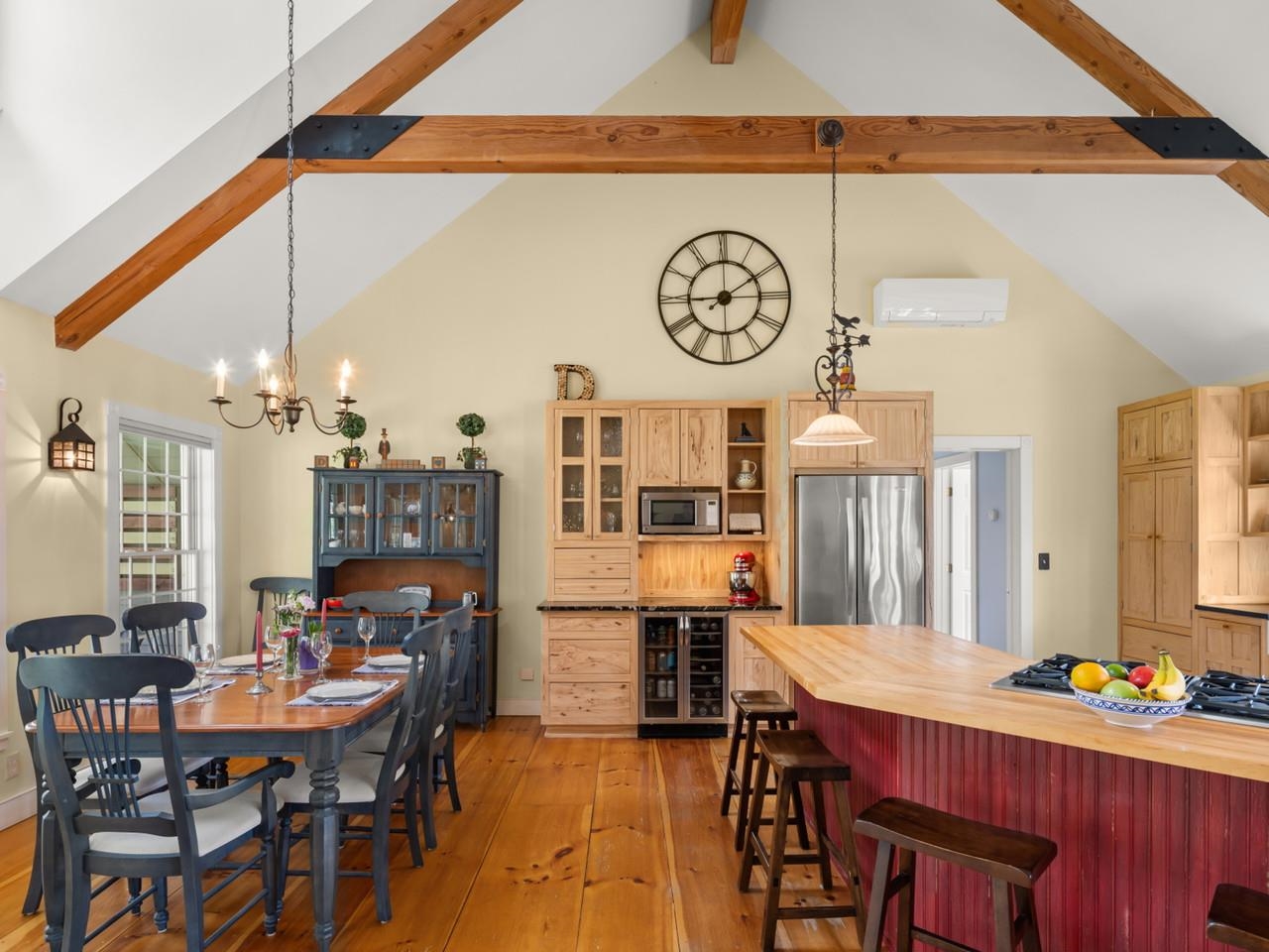 880 Stonefence Road