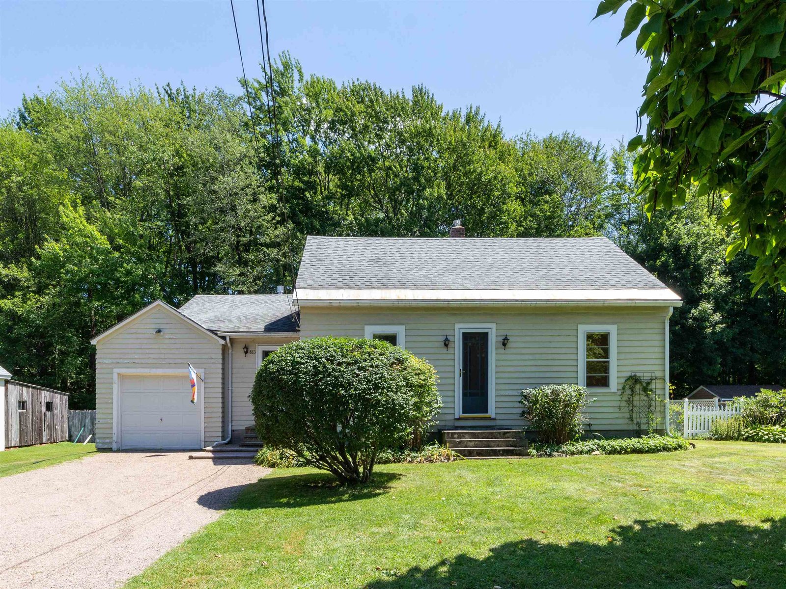 883 South Brownell Road