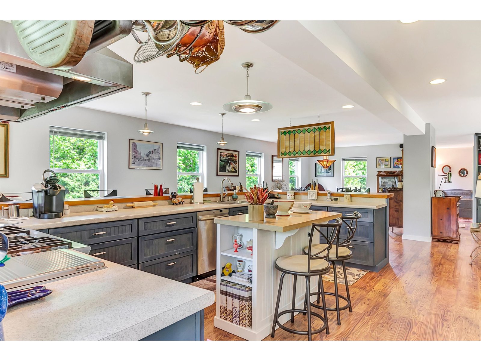 884 Bridgewater Center Road