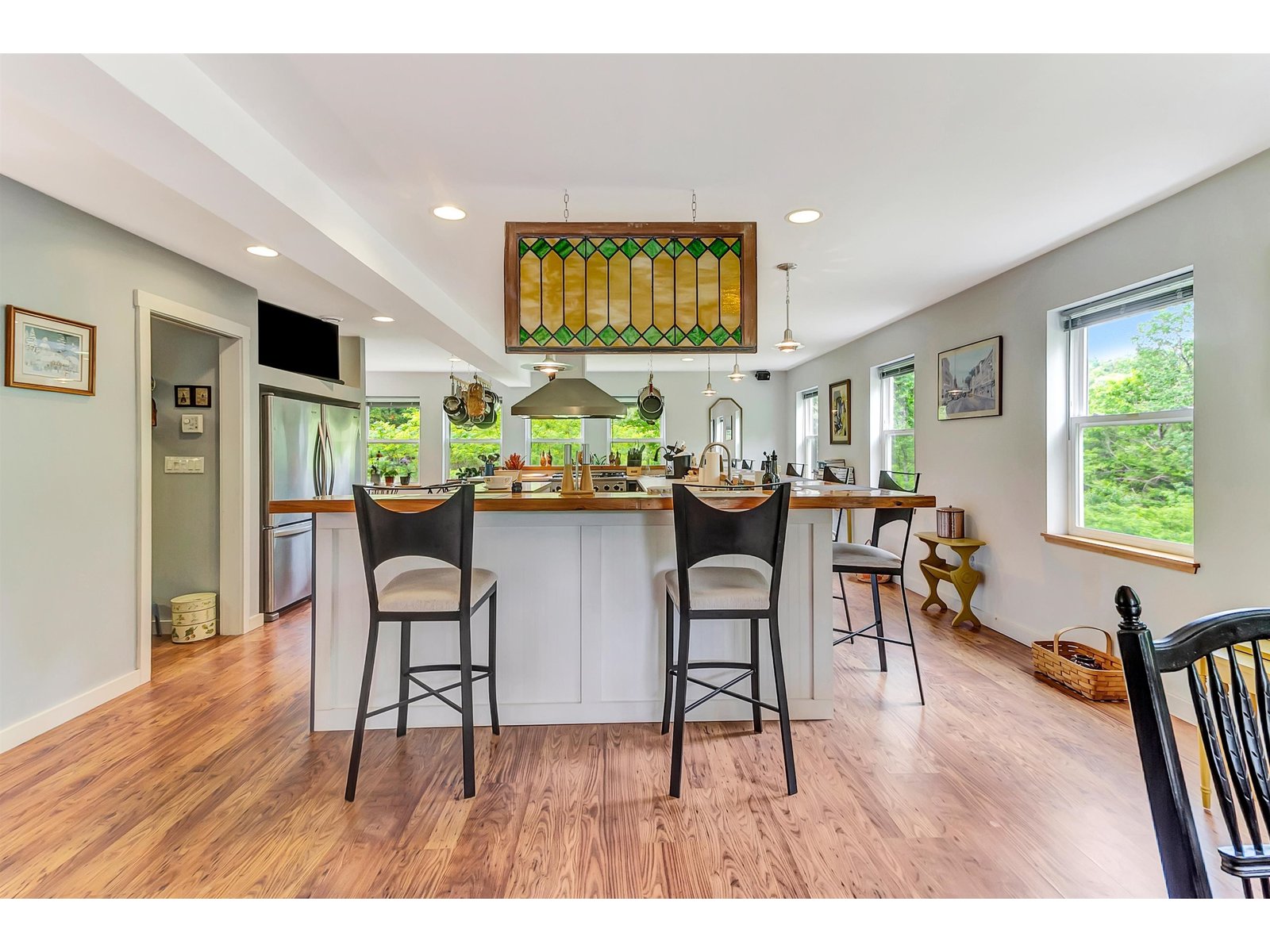 884 Bridgewater Center Road