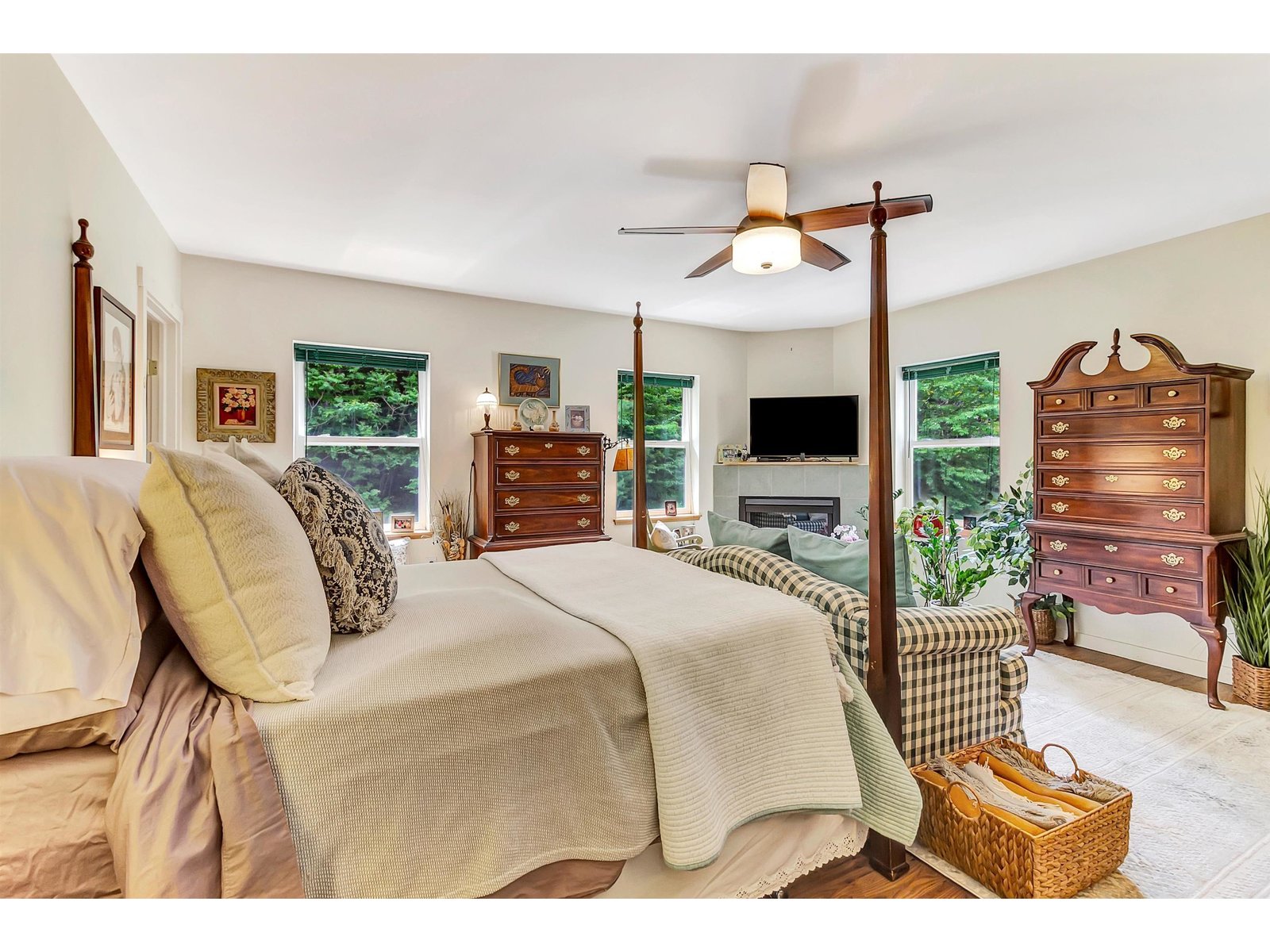 primary suite